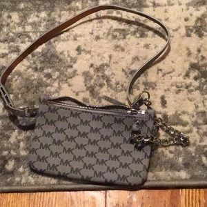 Micheal Kors purse belt